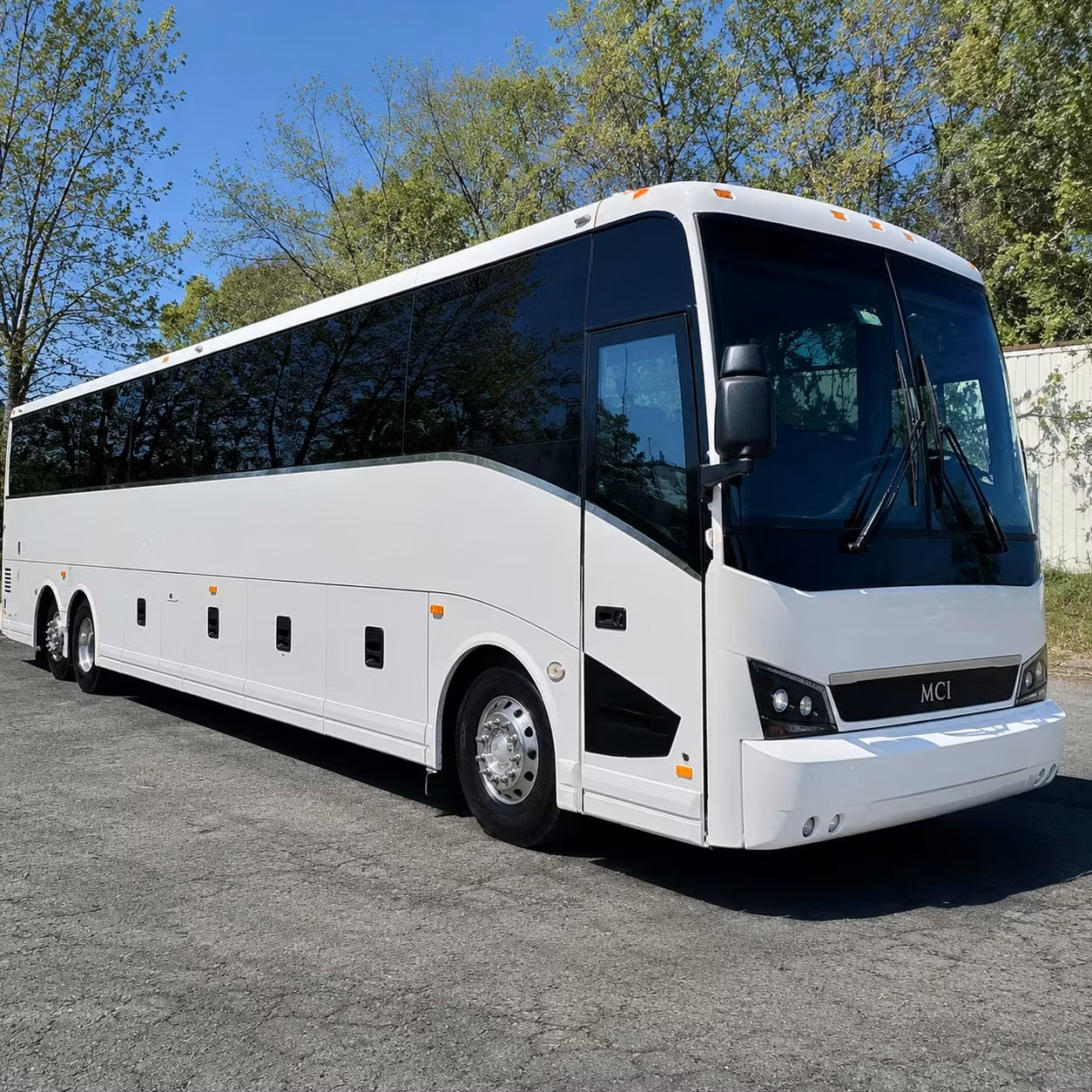hollywood bowl shuttle bus rentals for rialto groups skip the parking nightmare on highland avenue