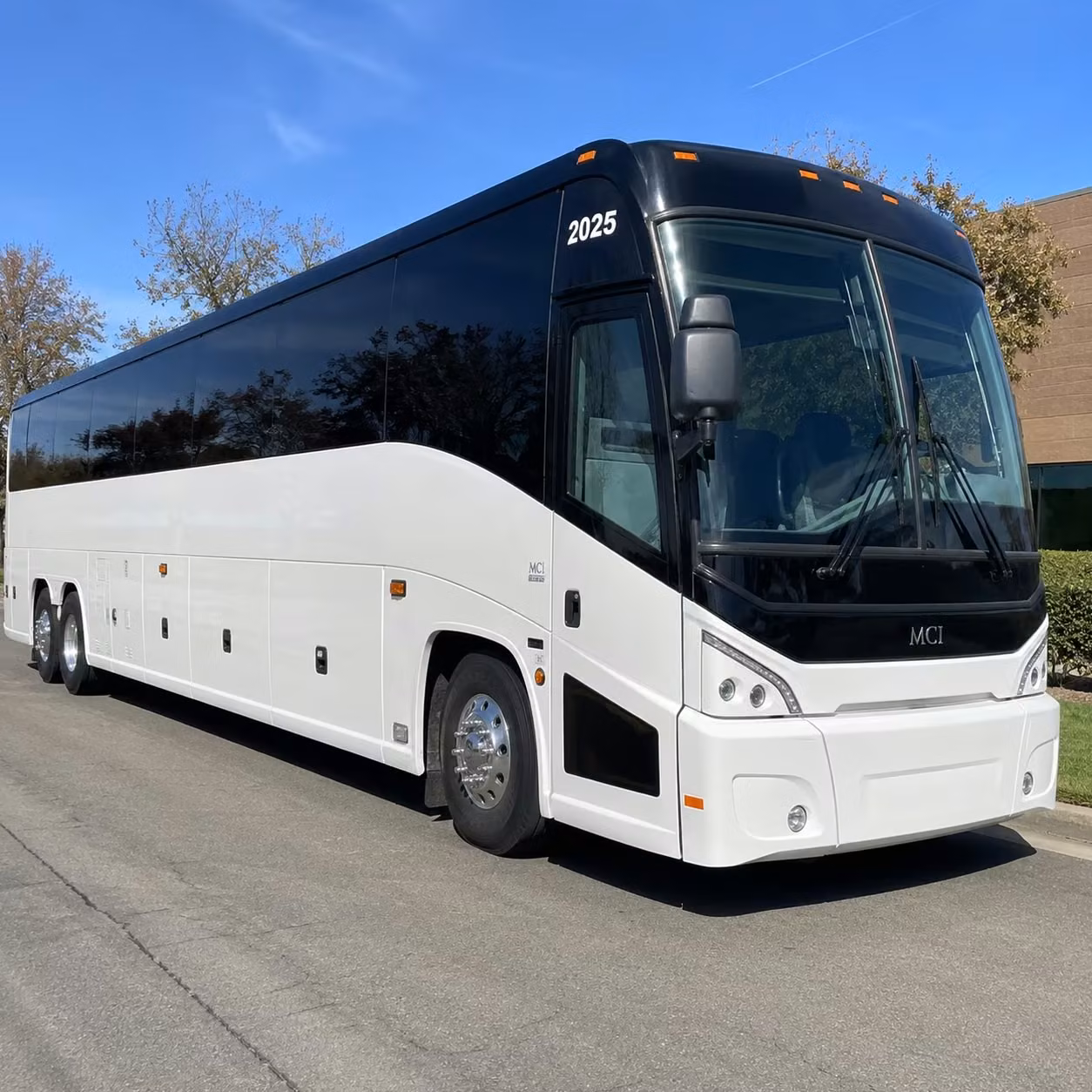 multi venue festival and concert weekend transportation for rialto groups